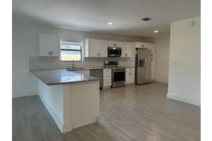 158 Cordoba Circle, Royal Palm Beach, FL 33411 - MLS#B26033559