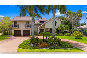 8540 Lake Dasha Drive, Plantation, FL 33324 - MLS#B26033621