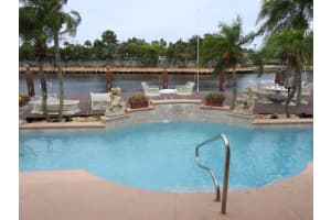 2108 22nd Street, Wilton Manors, FL 33305 Sold 06/17/26