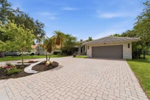 4911 96th Drive, Coral Springs, FL 33076 - MLS#B26033670