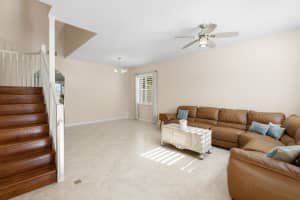 126 Hidden Hollow Drive, Palm Beach Gardens, FL 33418 - MLS#B26033674