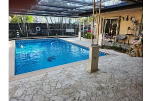7140 Meade Street, Hollywood, FL 33024 - MLS#B26033726