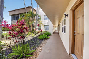 14 Flanders A, Delray Beach, FL 33484, Delray Beach, FL 33484 - MLS#B26033815