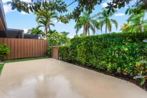 11122 Curry Drive, Palm Beach Gardens, FL 33418 - MLS#B26033836