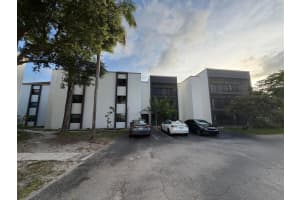 4040 Hills Drive, Hollywood, FL 33021 - MLS#B26033862