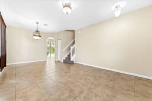 6819 Osage Circle, West Palm Beach, FL 33413 - MLS#B26033927