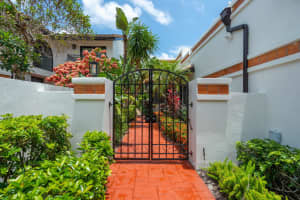 6517 Via Rosa, Boca Raton, FL 33433, Boca Raton, FL 33433 - MLS#B26033949