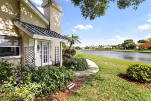 2302 Chadwick Court, Boynton Beach, FL 33436 - MLS#B26033956