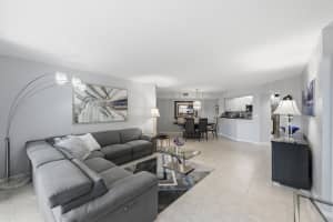 9587 Weldon Circle, Tamarac, FL 33321 - MLS#B26033969