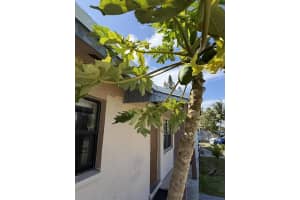 3243 Grove Road, Boynton Beach, FL 33435 - MLS#B26033972