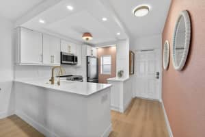 1427 Hillsboro Boulevard, Deerfield Beach, FL 33441 - MLS#B26034014