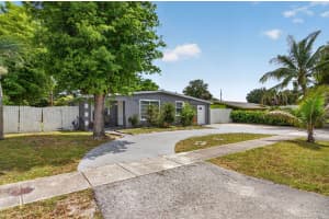 3420 5th Court, Lauderhill, FL 33311 - MLS#B26034059