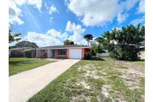 311 Homeland Road, Port St Lucie, FL 34953 - MLS#B26034077
