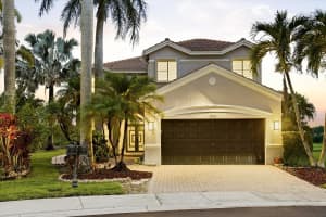 1913 Silverbell Terrace, Weston, FL 33327 - MLS#B26034104