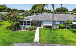 912 South Drive, Delray Beach, FL 33445 - MLS#B26034122