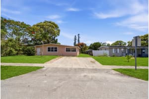 272 42nd Court, Pompano Beach, FL 33064 - MLS#B26034124