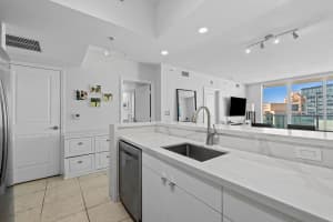 347 New River Drive, Fort Lauderdale, FL 33301 - MLS#B26034153