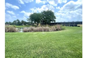 1811 Meadows Circle, Boynton Beach, FL 33436 - MLS#B26034174