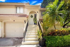 5590 Coach House Circle, Boca Raton, FL 33486 - MLS#B26034242