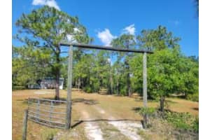 1155 342nd Trail, Okeechobee, FL 34972 - MLS#B26034341