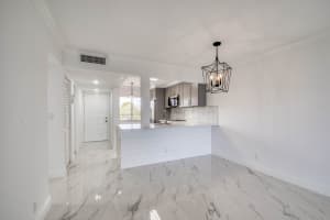 6795 Huntington Lane, Delray Beach, FL 33446 - MLS#B26034364