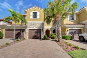 10342 Wellington Parc Drive, Wellington, FL 33449 - MLS#B26034408
