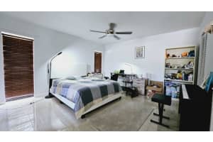 9701 New River Canal Road, Plantation, FL 33324 - MLS#B26034419