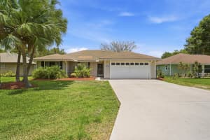 724 24th Square, Vero Beach, FL 32962 - MLS#B26034445