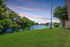 9297 Laurel Green Drive, Boynton Beach, FL 33437 - MLS#B26034477