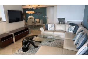 3200 Ocean Boulevard, Fort Lauderdale, FL 33308 - MLS#B26034523