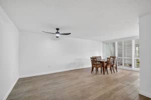 500 Davis Road, Palm Springs, FL 33461 - MLS#B26034526