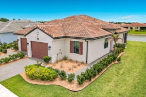 27051 Viterbo Way, Port Saint Lucie, FL 34986 - MLS#B26034536