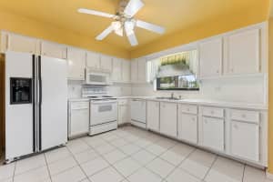 9795 Tabebuia Tree Drive, Boynton Beach, FL 33436 - MLS#B26034573