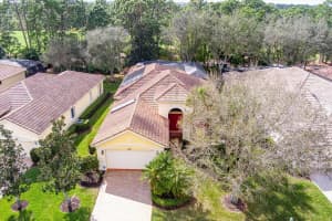 8821 Champions Way, Port St Lucie, FL 34986 - MLS#B26034596