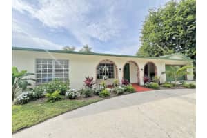 240 Lake Drive, Coconut Creek 240 Lake Drive, Coconut Creek