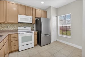 6410 Park Lake Circle, Boynton Beach, FL 33437 - MLS#B26034624
