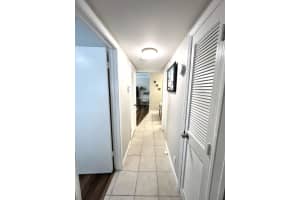 2270 68th Street, Fort Lauderdale, FL 33308 - MLS#B26034627