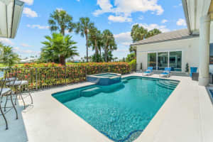 2925 Dune Drive, Hutchinson Island, FL 34996 - MLS#B26034648