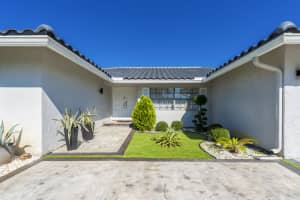 8555 1st Place, Coral Springs, FL 33071 - MLS#B26034697