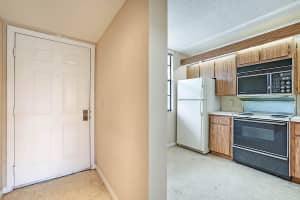 3526 Whitehall Drive, West Palm Beach, FL 33401 - MLS#B26034782