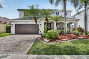 4299 Laurel Ridge Circle, Weston