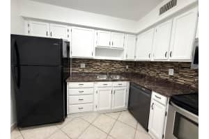 9935 Pineapple Tree Drive, Boynton Beach, FL 33436 - MLS#B26034840