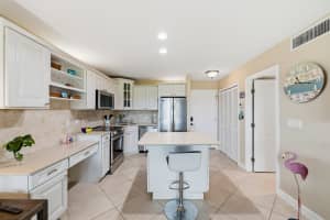 2400 Ocean Drive, Fort Pierce, FL 34949 - MLS#B26034849