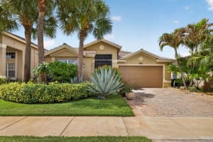2206 Newport Isles Boulevard, Port Saint Lucie, FL 34953 - MLS#B26034903