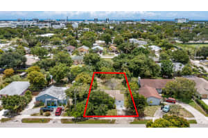 229 4th Avenue, Delray Beach, FL 33444 - MLS#B26034931