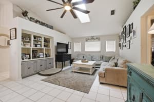 685 Post Terrace, Port Saint Lucie, FL 34953 - MLS#B26034982