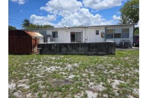 255 41st Street, Deerfield Beach, FL 33064 - MLS#B26035005