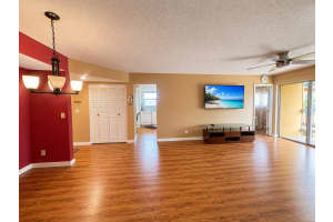 18 Colonial Club Drive, Boynton Beach, FL 33435 - MLS#B26035034