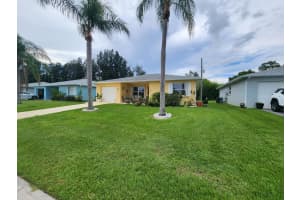 5668 Travelers Way, Fort Pierce, FL 34982 - MLS#B26035040
