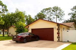 5122 Ouachita Drive, Lake Worth, FL 33467 - MLS#B26035100